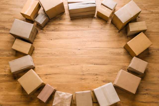 circular-parcel-display